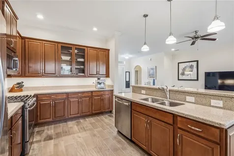 7239 E Village Square Vero Beach FL 32966
