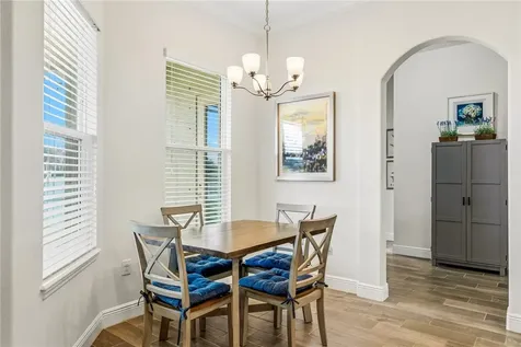 7239 E Village Square Vero Beach FL 32966