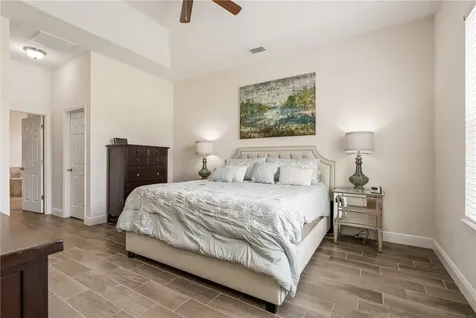 7239 E Village Square Vero Beach FL 32966