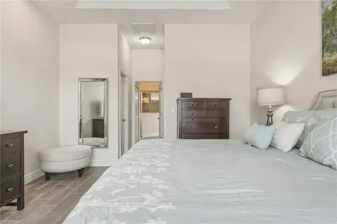 7239 E Village Square Vero Beach FL 32966