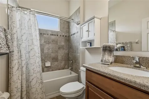 7239 E Village Square Vero Beach FL 32966