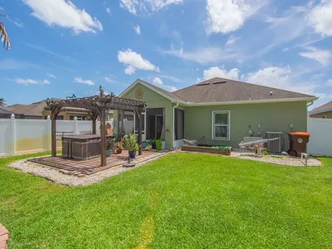8131 Westfield Circle Vero Beach FL 32966
