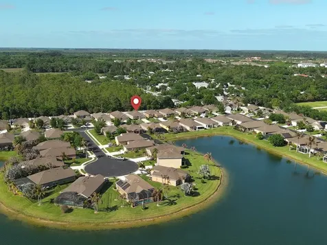8131 Westfield Circle Vero Beach FL 32966