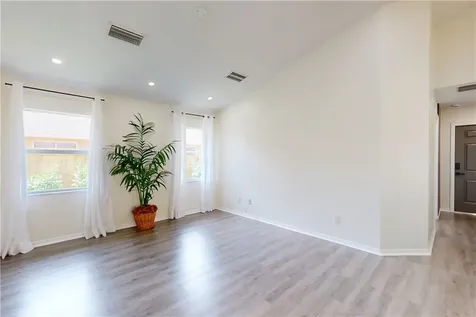 674 30th Avenue SW Vero Beach FL 32968