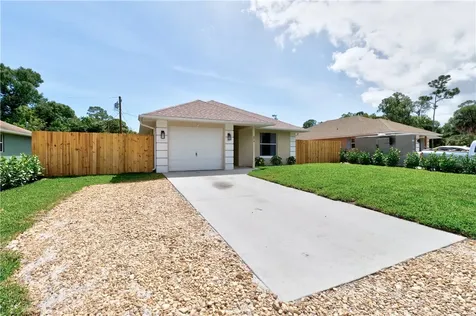 674 30th Avenue SW Vero Beach FL 32968