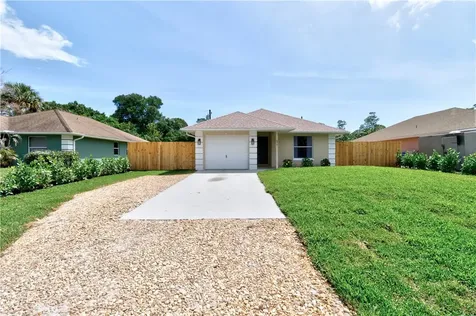 674 30th Avenue SW Vero Beach FL 32968