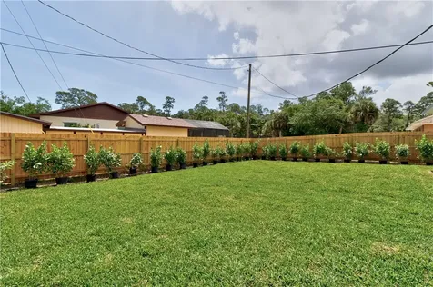 674 30th Avenue SW Vero Beach FL 32968