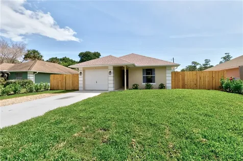 674 30th Avenue SW Vero Beach FL 32968