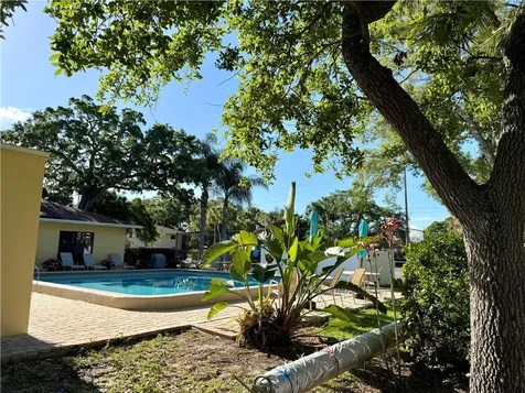 400 18th Street Vero Beach FL 32960