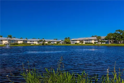 454 Grove Isle Circle Vero Beach FL 32962