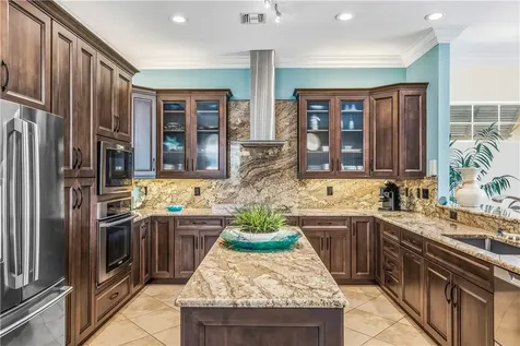 9140 Seasons Terrace Vero Beach FL 32963