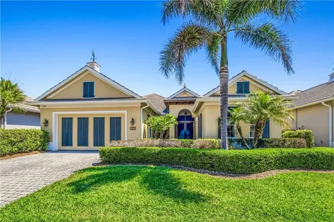 9140 Seasons Terrace Vero Beach FL 32963