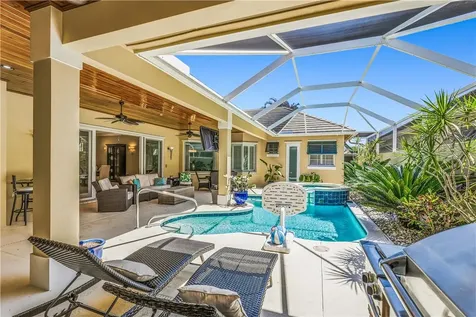 9140 Seasons Terrace Vero Beach FL 32963