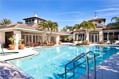 9140 Seasons Terrace Vero Beach FL 32963