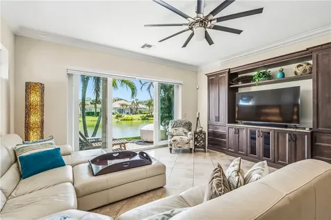 9140 Seasons Terrace Vero Beach FL 32963