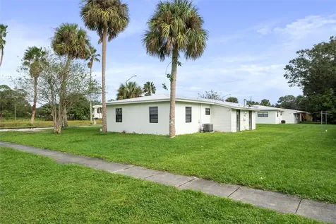 4123 18th Place Vero Beach FL 32960