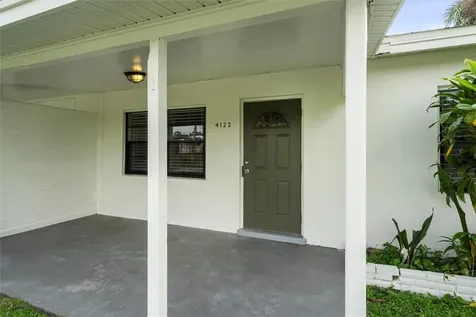 4123 18th Place Vero Beach FL 32960