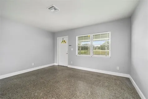 4123 18th Place Vero Beach FL 32960