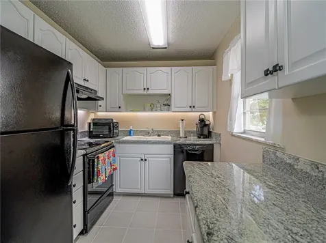 27 Pine Arbor Lane Vero Beach FL 32962