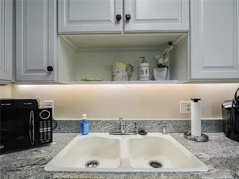 27 Pine Arbor Lane Vero Beach FL 32962