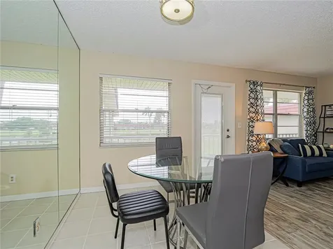 27 Pine Arbor Lane Vero Beach FL 32962