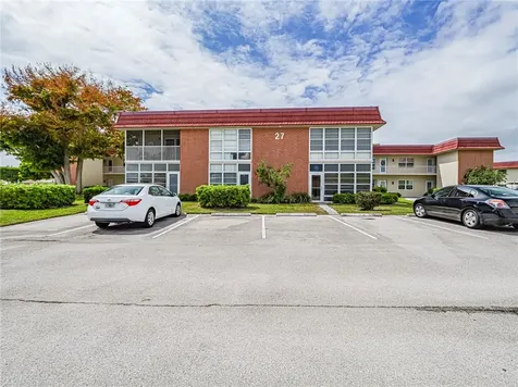 27 Pine Arbor Lane Vero Beach FL 32962