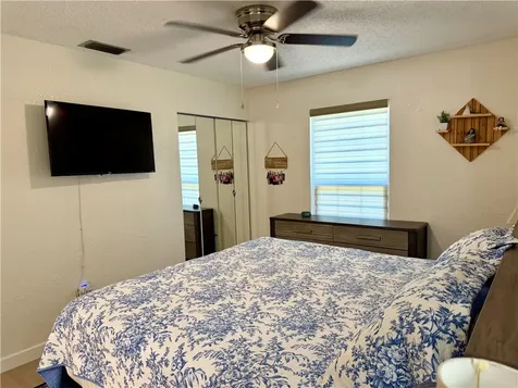 2326 SW 15th Street SW Vero Beach FL 32962