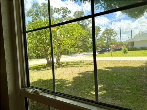 2326 SW 15th Street SW Vero Beach FL 32962
