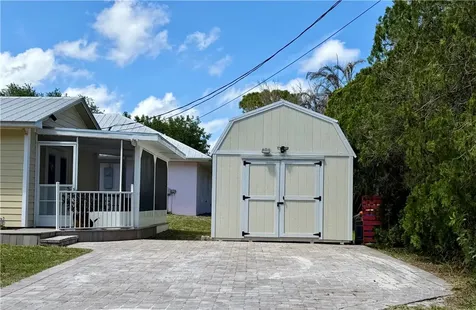 2326 SW 15th Street SW Vero Beach FL 32962