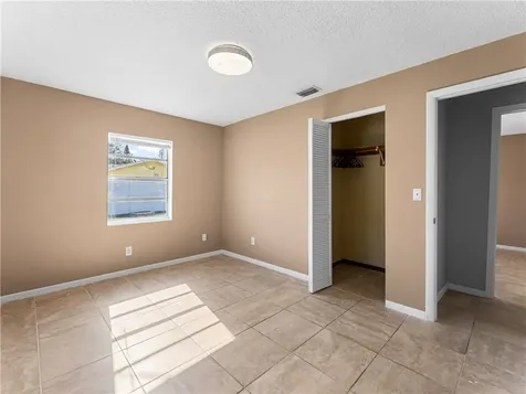 304 8th Avenue SW Vero Beach FL 32962