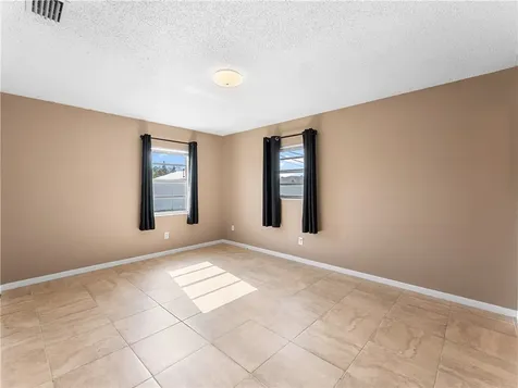 304 8th Avenue SW Vero Beach FL 32962