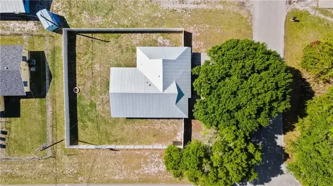 304 8th Avenue SW Vero Beach FL 32962