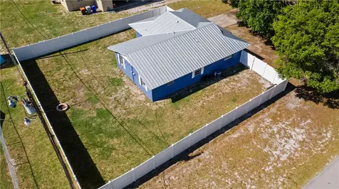 304 8th Avenue SW Vero Beach FL 32962