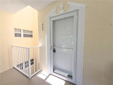 422 Grove Isle Circle Vero Beach FL 32962