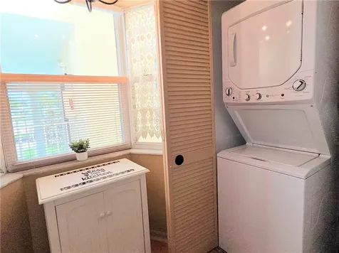 422 Grove Isle Circle Vero Beach FL 32962