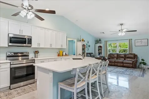 7756 95th Court Vero Beach FL 32967
