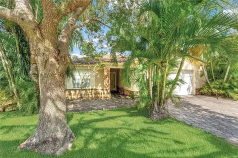 427 Lexington Avenue SW Vero Beach FL 32962