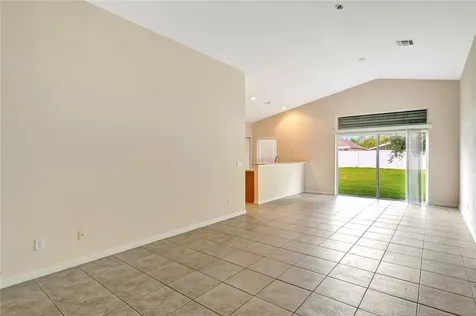 427 Lexington Avenue SW Vero Beach FL 32962