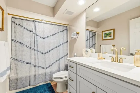 8880 N Sea Oaks Way Vero Beach FL 32963