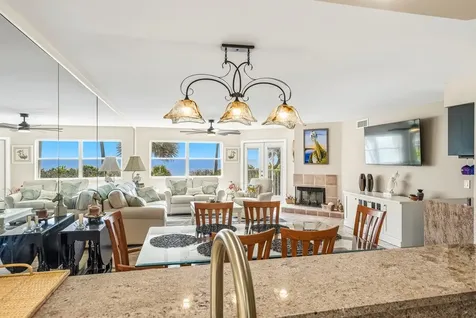 8880 N Sea Oaks Way Vero Beach FL 32963
