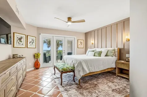 8880 N Sea Oaks Way Vero Beach FL 32963