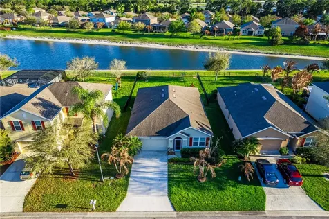 1486 Lexington Square SW Vero Beach FL 32962