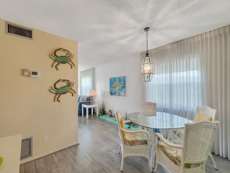68 Royal Oak Court Vero Beach FL 32962