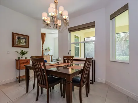 5945 Buttonwood Square Vero Beach FL 32966