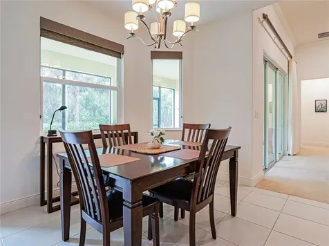 5945 Buttonwood Square Vero Beach FL 32966