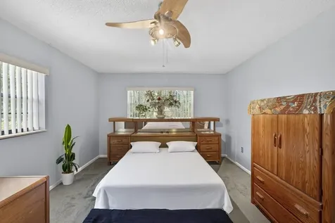 1926 Surfside Terrace Vero Beach FL 32963