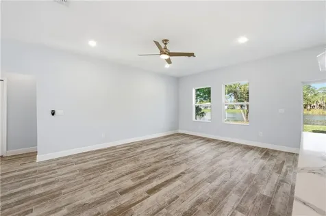 7825 92nd Court Vero Beach FL 32967