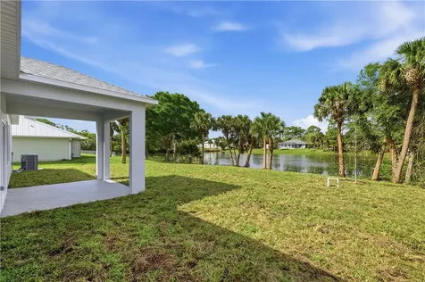 7825 92nd Court Vero Beach FL 32967