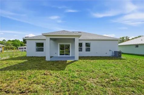 7825 92nd Court Vero Beach FL 32967