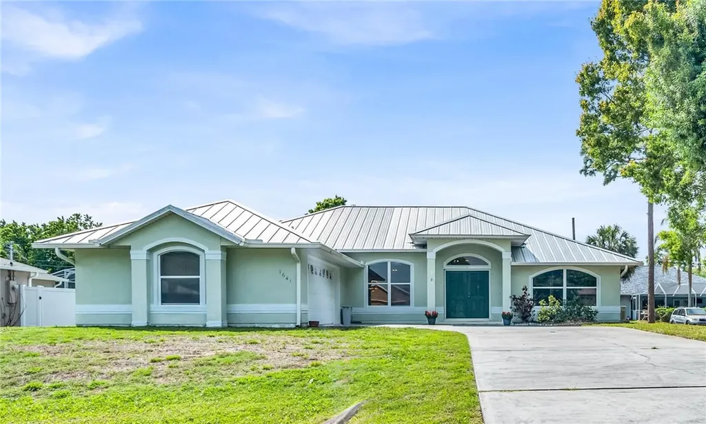 1641 Laconia Street Sebastian FL 32958
